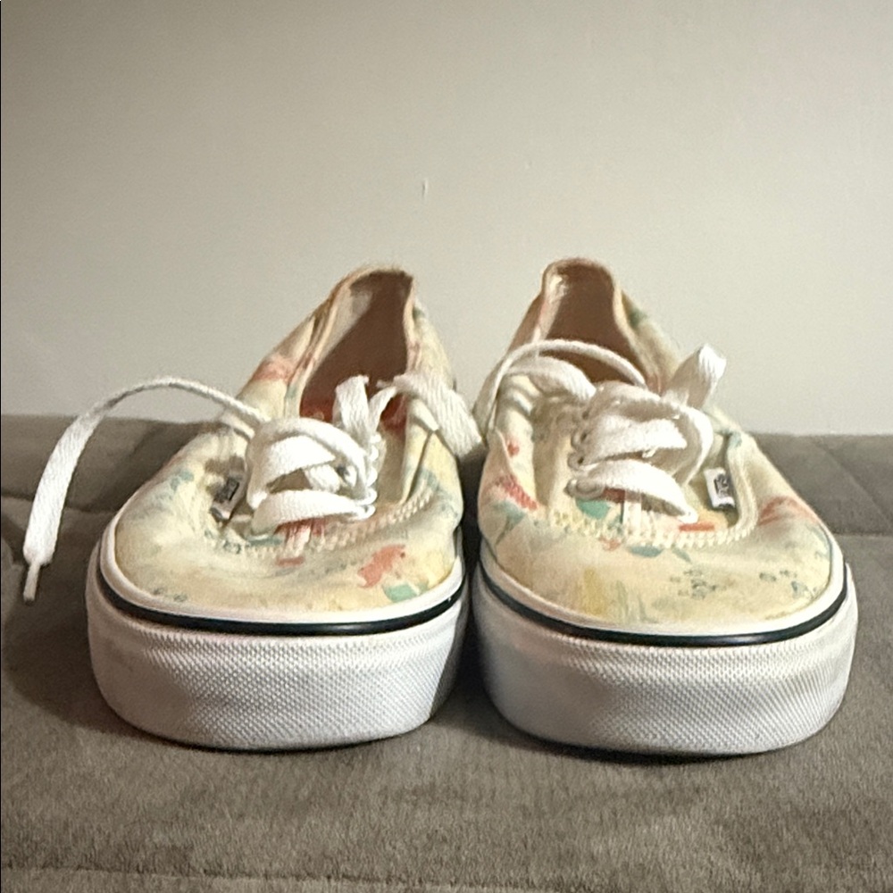 Vans X The Little Mermaid US Women’s 9 - Picture 7 of 7